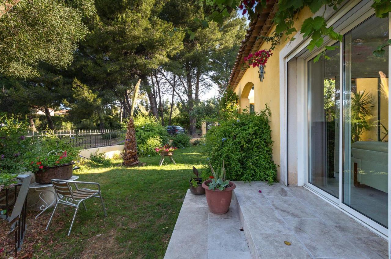 Villa de la Terre Blanche Sanary-sur-Mer Extérieur photo