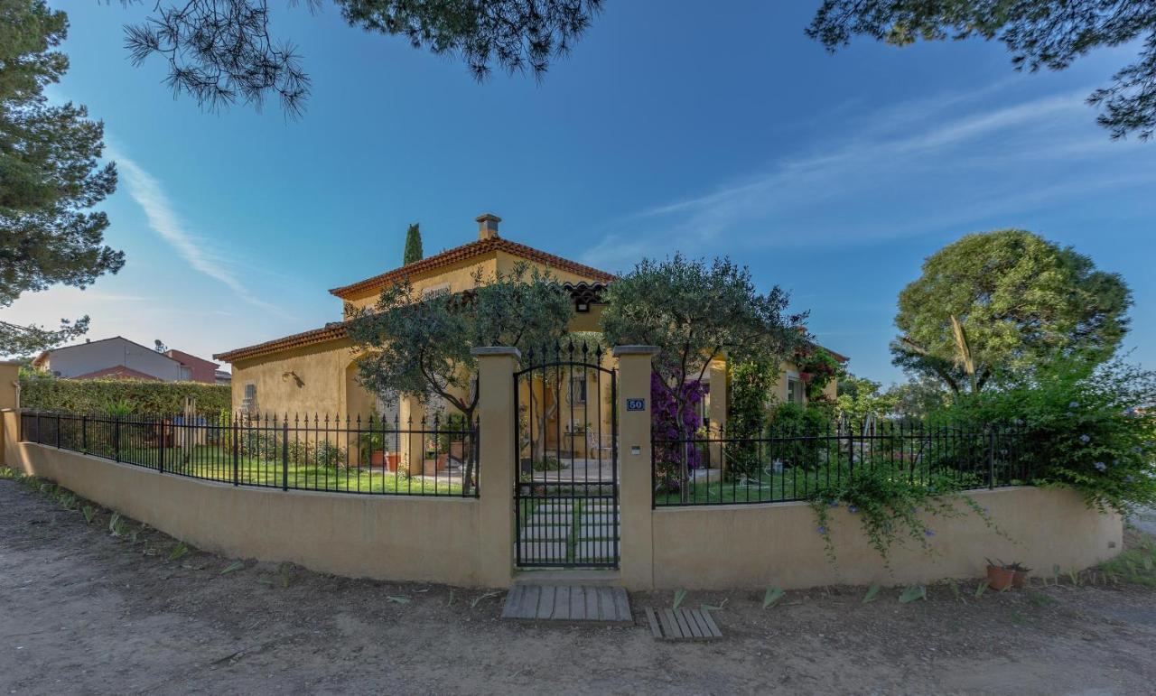 Villa de la Terre Blanche Sanary-sur-Mer Extérieur photo